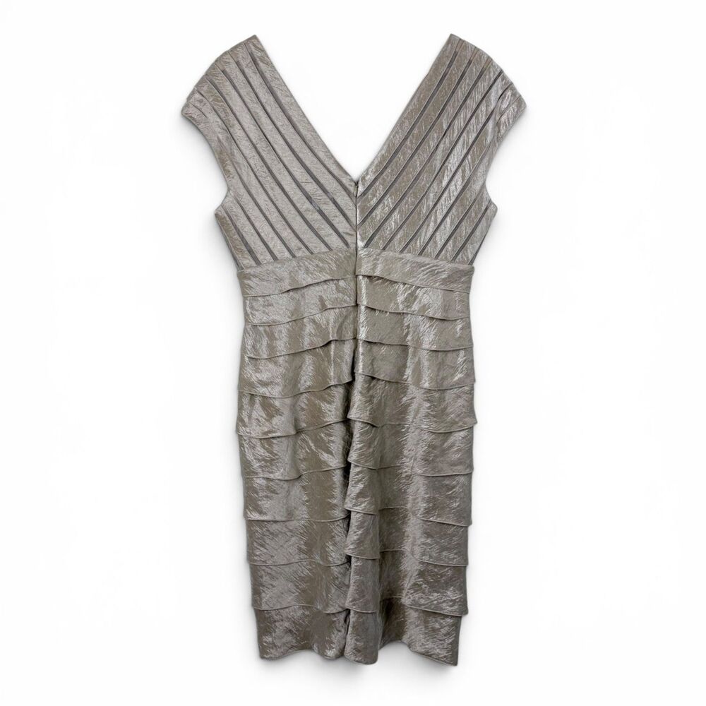 Adrianna Papell Womens Tiered Ruffled Coctail Dress Champagne Gold Sz 12 - Picture 2 of 8